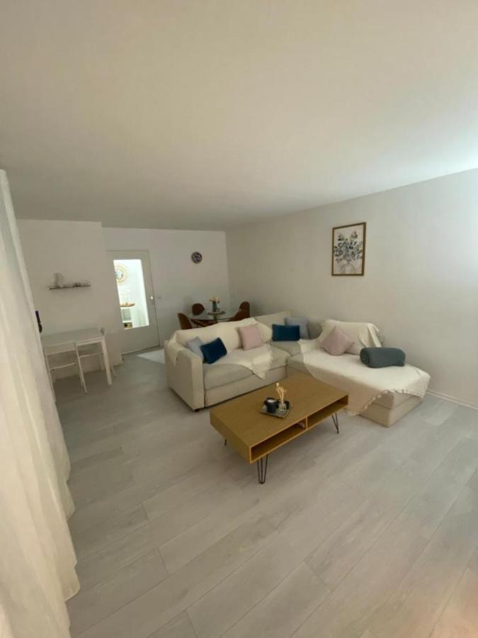Appartement Chaville Luaran gambar